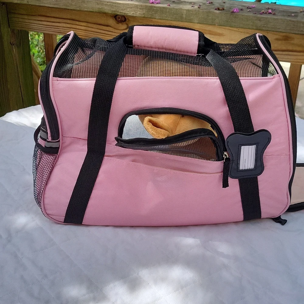 Dog or cat carrier, pink, padded bottom, zippered vents, sz S